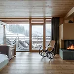 Holzhotel Forsthofalm Leogang