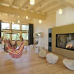 Holzhotel Forsthofalm 4*