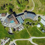 Holzhotel Forsthofalm Hotel 4*
