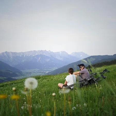 Hotel Holzhotel Forsthofalm 4*