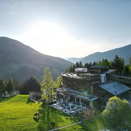 Hotel Holzhotel Forsthofalm Leogang