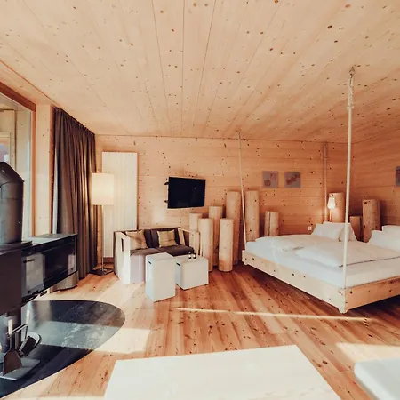 Holzhotel Forsthofalm מלון 4*