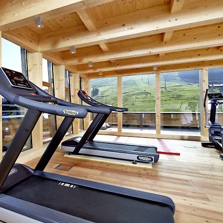 Szálloda Holzhotel Forsthofalm