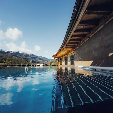 Holzhotel Forsthofalm Hotel Leogang