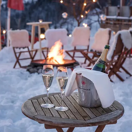 Hotel Holzhotel Forsthofalm 4*