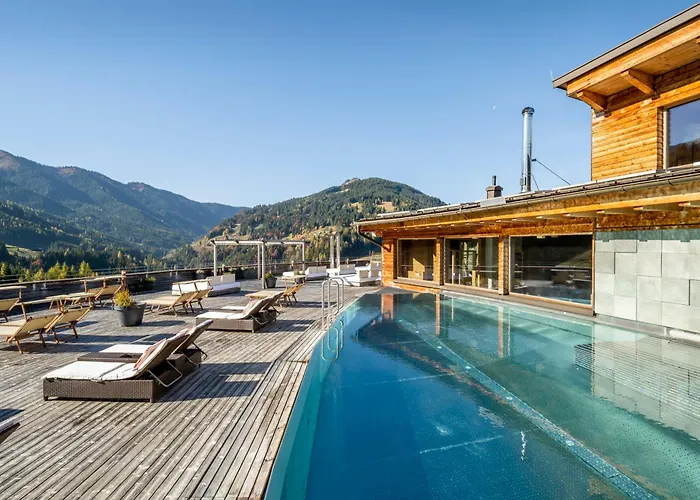 Holzhotel Forsthofalm Hotel